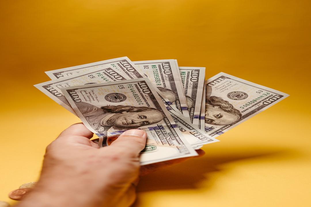 Bitcoin Reaches $93,000 After Seven Weeks; Is a Break Above $100,000 Possible Next?